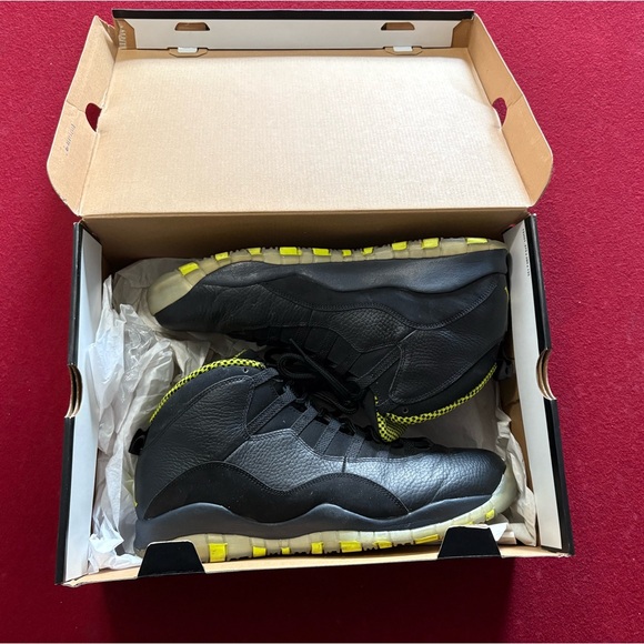 “Venom Green” Retro Air Jordan 10 Size 14
